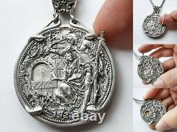 Removable Sword to Show Holy GRAIL MEDIEVAL KNIGHT Morgan Dollar Silver Color